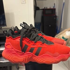 Adidas Red and Black Performance Sneakers NBA TRAE YOUNG sz 8